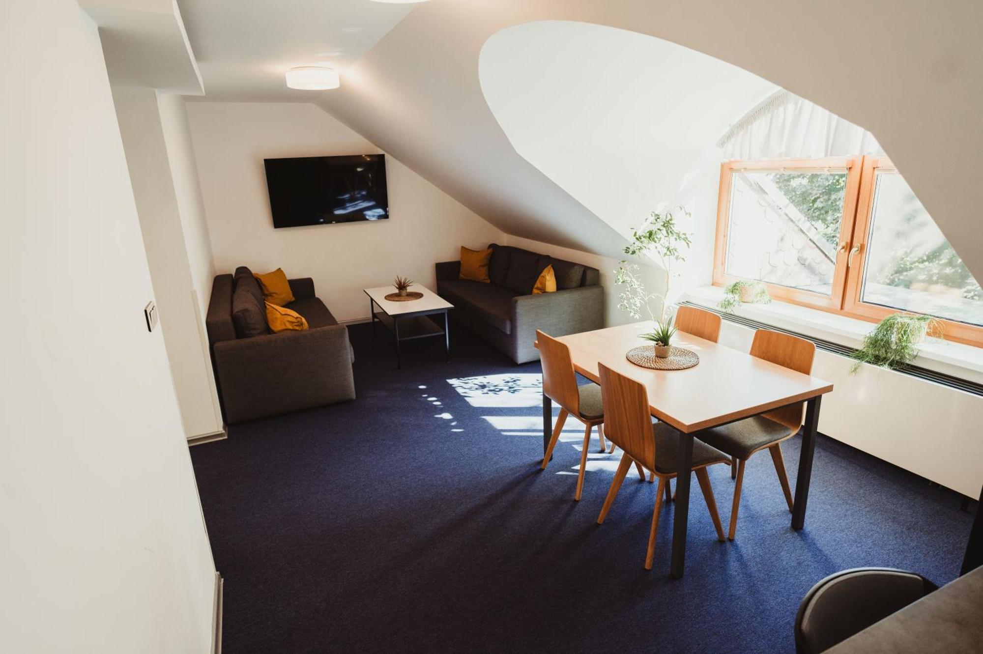 Hotel U Racka Ostrožská Nová Ves Екстериор снимка