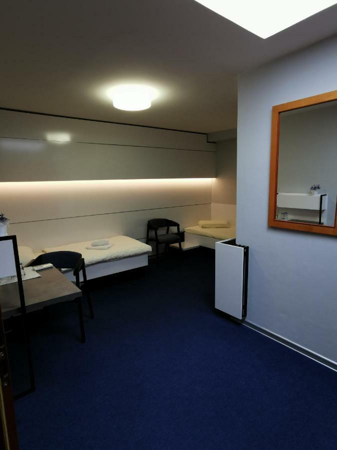 Hotel U Racka Ostrožská Nová Ves Екстериор снимка